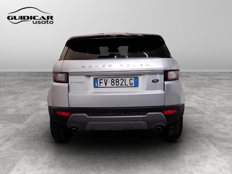GuidiCar - LAND ROVER Range Rover Evoque 2019 Evoque 2.0 td4 SE 150cv 5p auto my19 Usato